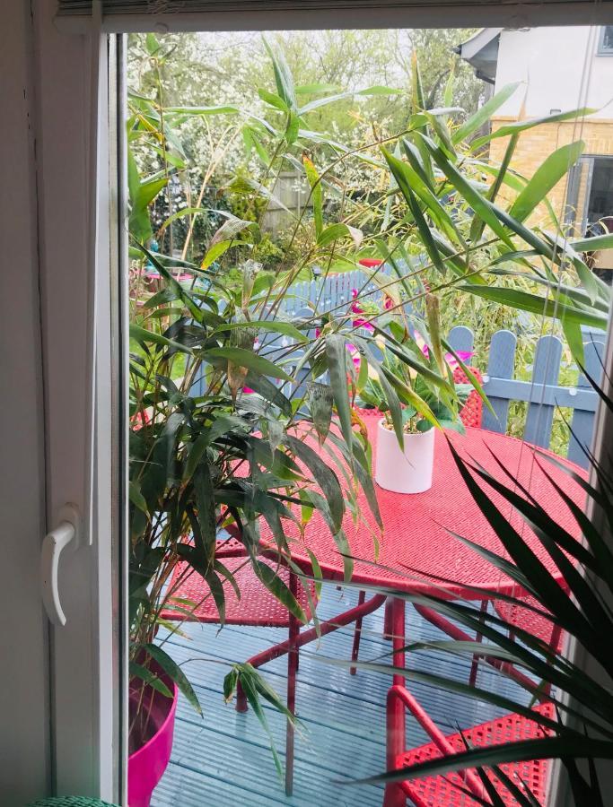 Hotel Ibiza Casa Whitstable Exteriér fotografie
